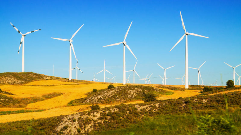 wind-farm-farmland